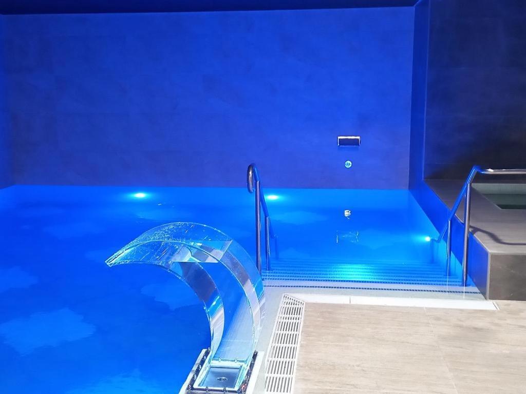 New Cp Luxury Studio With Spa Gibraltar Bagian luar foto